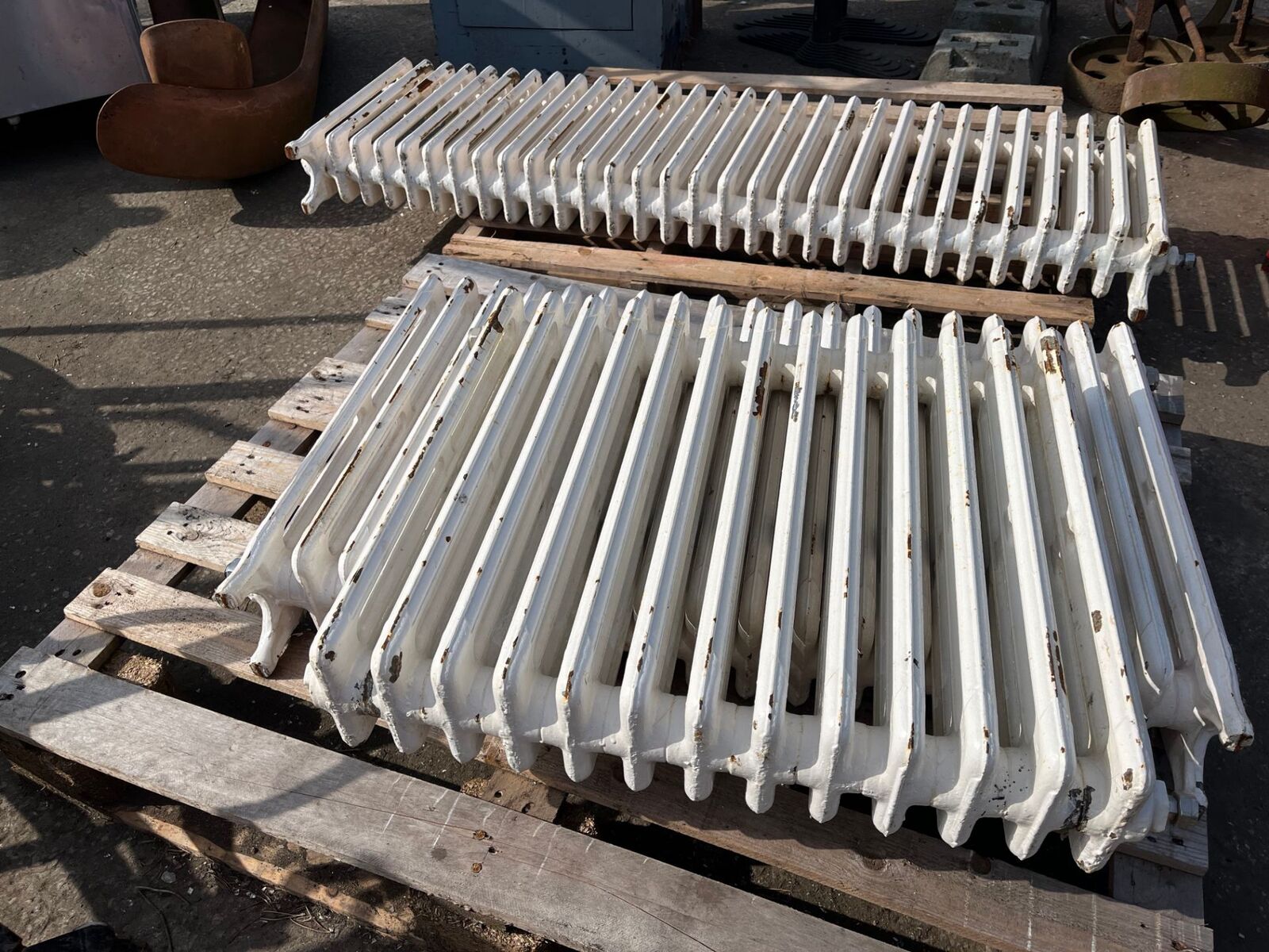 Cast iron radiators
